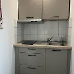 F2 Neuf, Centre Ville, Terrasse, Wifi, Garage *