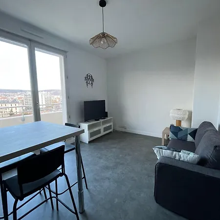 F2 Neuf, Centre Ville, Terrasse, Wifi, Garage En Option Clermont-Ferrand