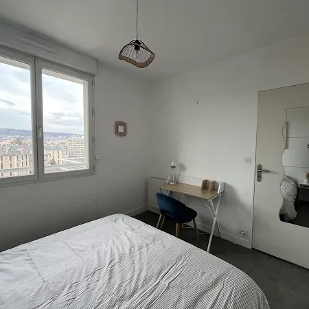 F2 Neuf, Centre Ville, Terrasse, Wifi, Garage Clermont-Ferrand