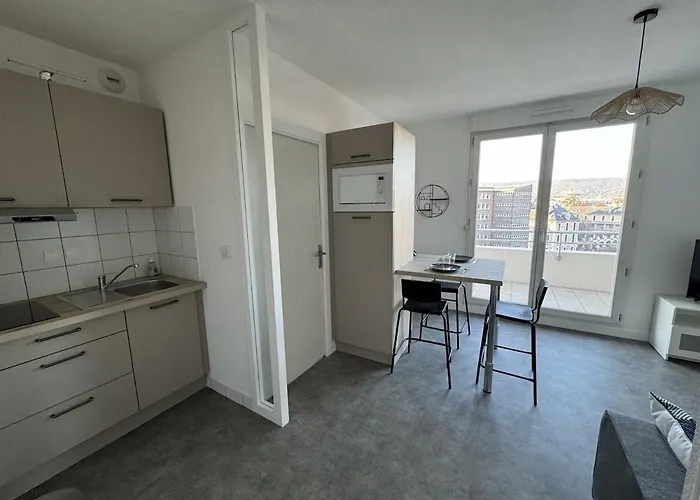 F2 Neuf, Centre Ville, Terrasse, Wifi, Garage Appartement Clermont-Ferrand