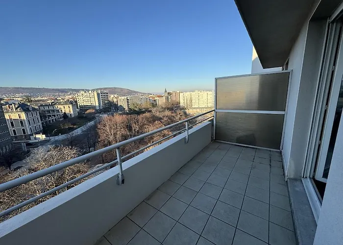 F2 Neuf, Centre Ville, Terrasse, Wifi, Garage Appartement *